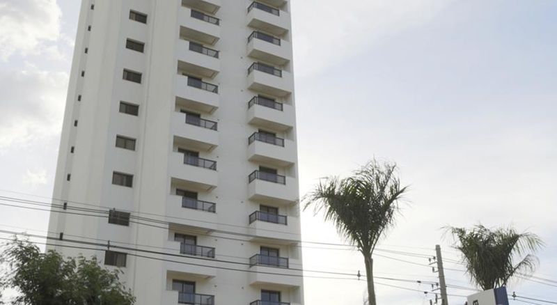 Comfort Hotel Cuiaba Экстерьер фото