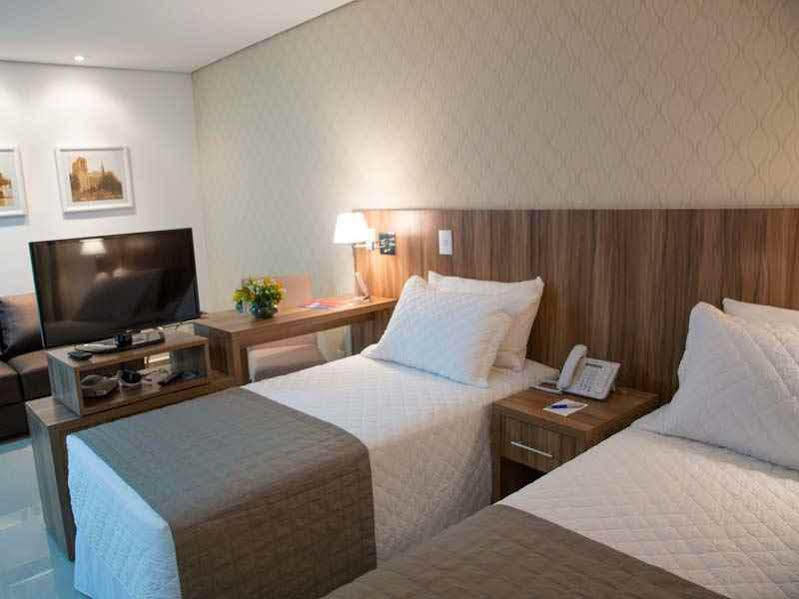 Comfort Hotel Cuiaba Экстерьер фото