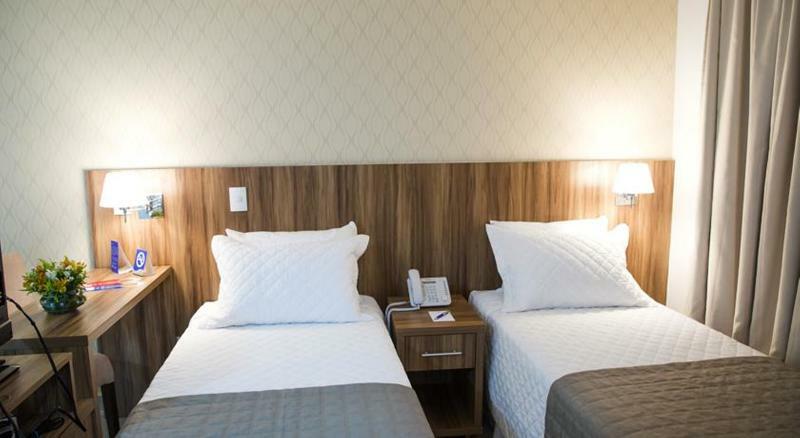 Comfort Hotel Cuiaba Экстерьер фото