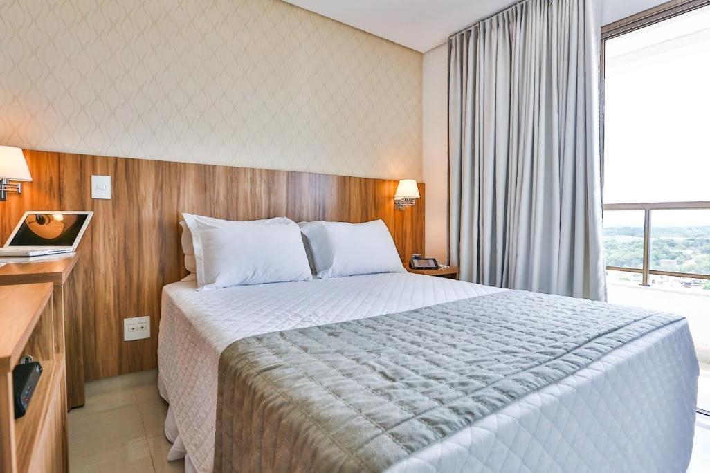 Comfort Hotel Cuiaba Экстерьер фото